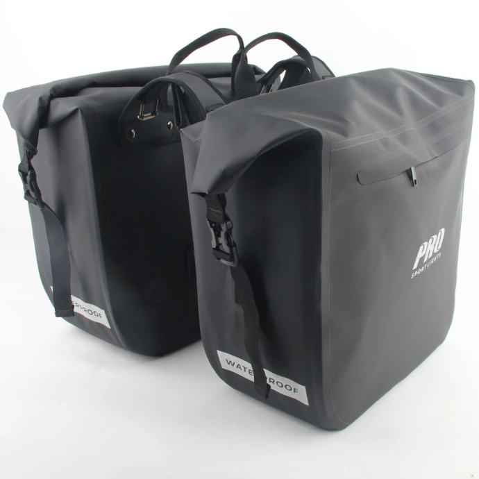 Double 54-litre bicycle bag – black with reflectors – waterproof